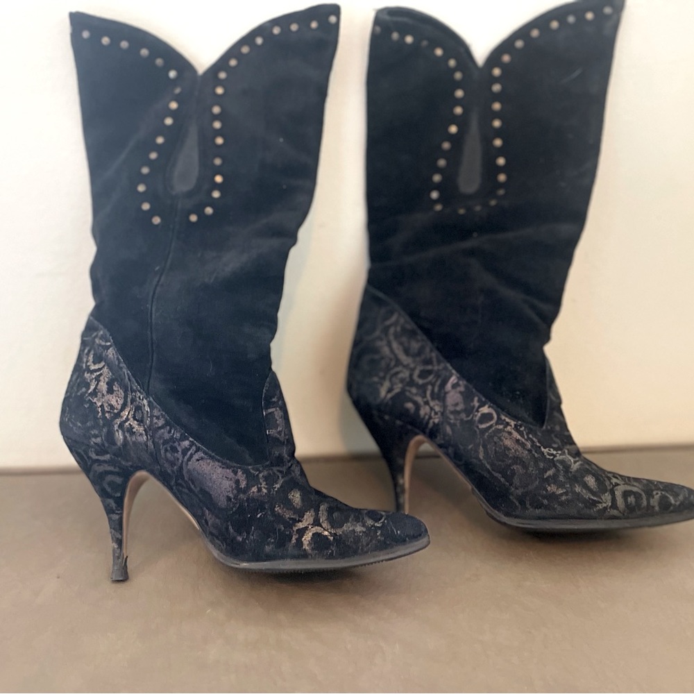 Ladies 80’s vintage boots